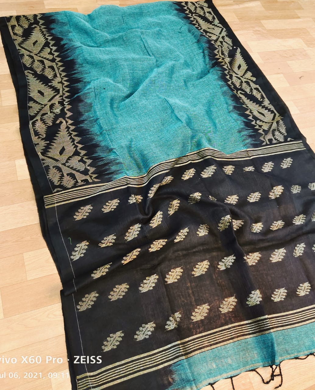 Jamdani Linen By Linen Yarn made saree With Ikkat weaving