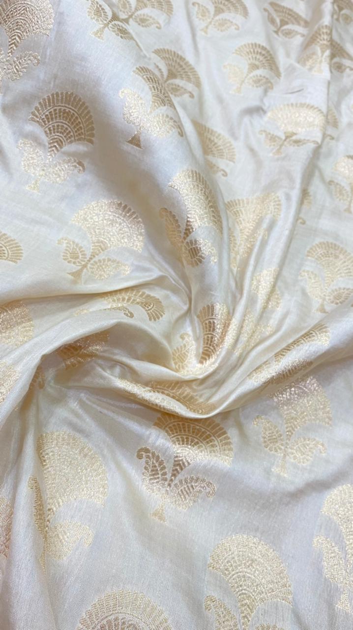 Off White Color Pure Katan By Katan Kadhwa Weaved Silk Saree With Meenakari Work