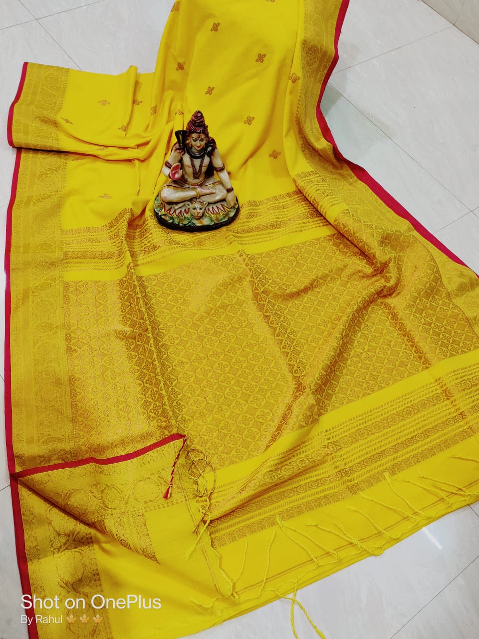 Pure Cotton Banarasi Silk Saree With Blouse.