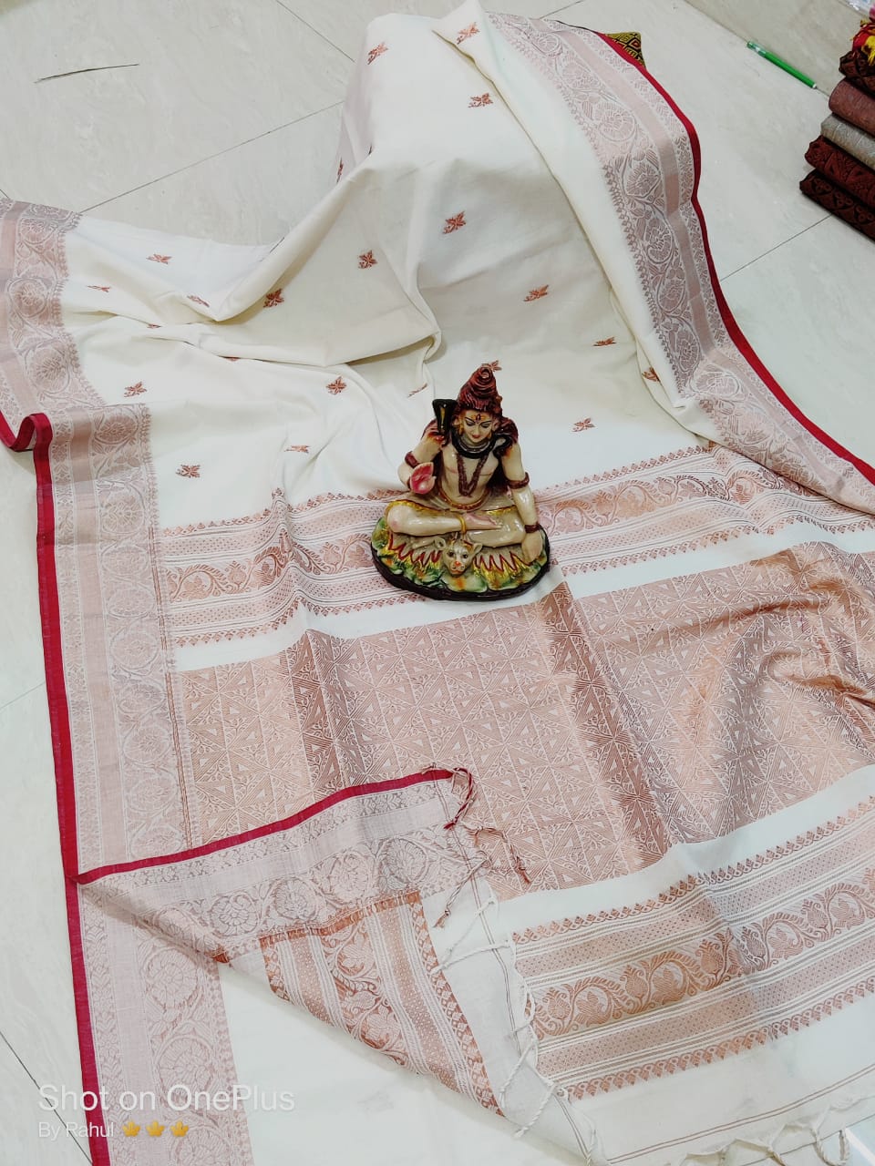 Pure Cotton Banarasi Silk Saree With Blouse.