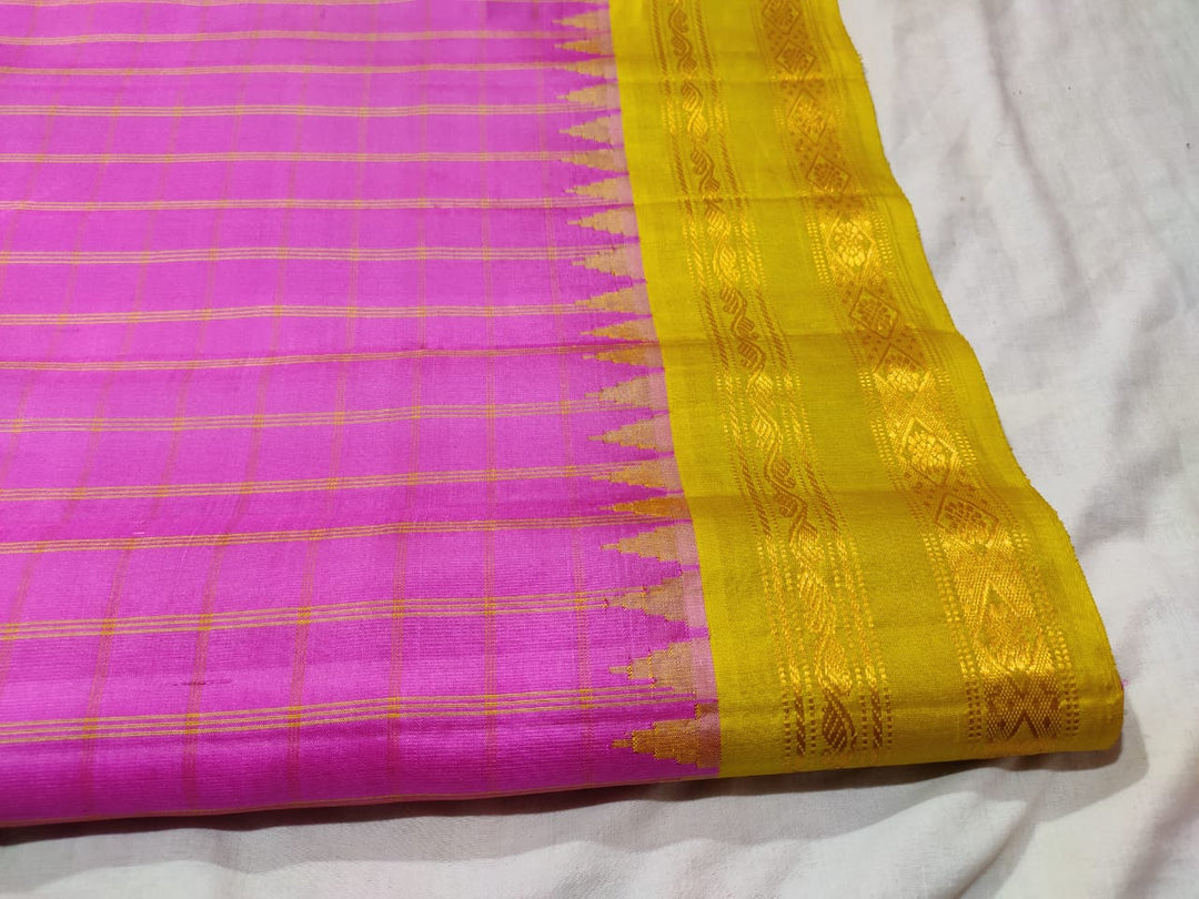 Pink Color Pure Gadwal Handloom Silk Saree With zari Work
