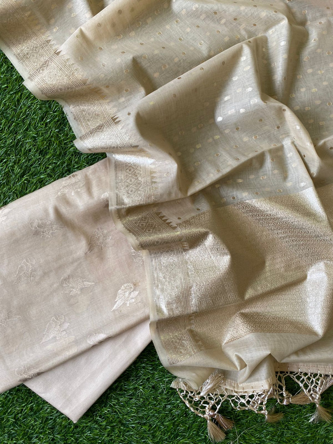 Pure Banarasi Cotton Lorex Unstitched Suit with Lorex Woven Dupatta