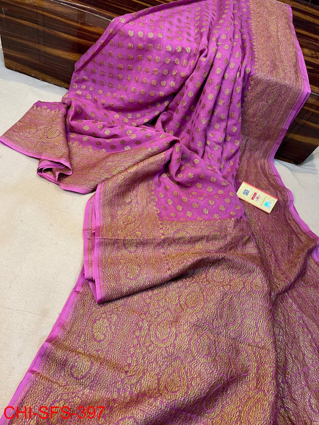 Pure Banarasi Handloom Khaddi Georgette Silk Saree with Zari Work ( length- 6.3 meter )
