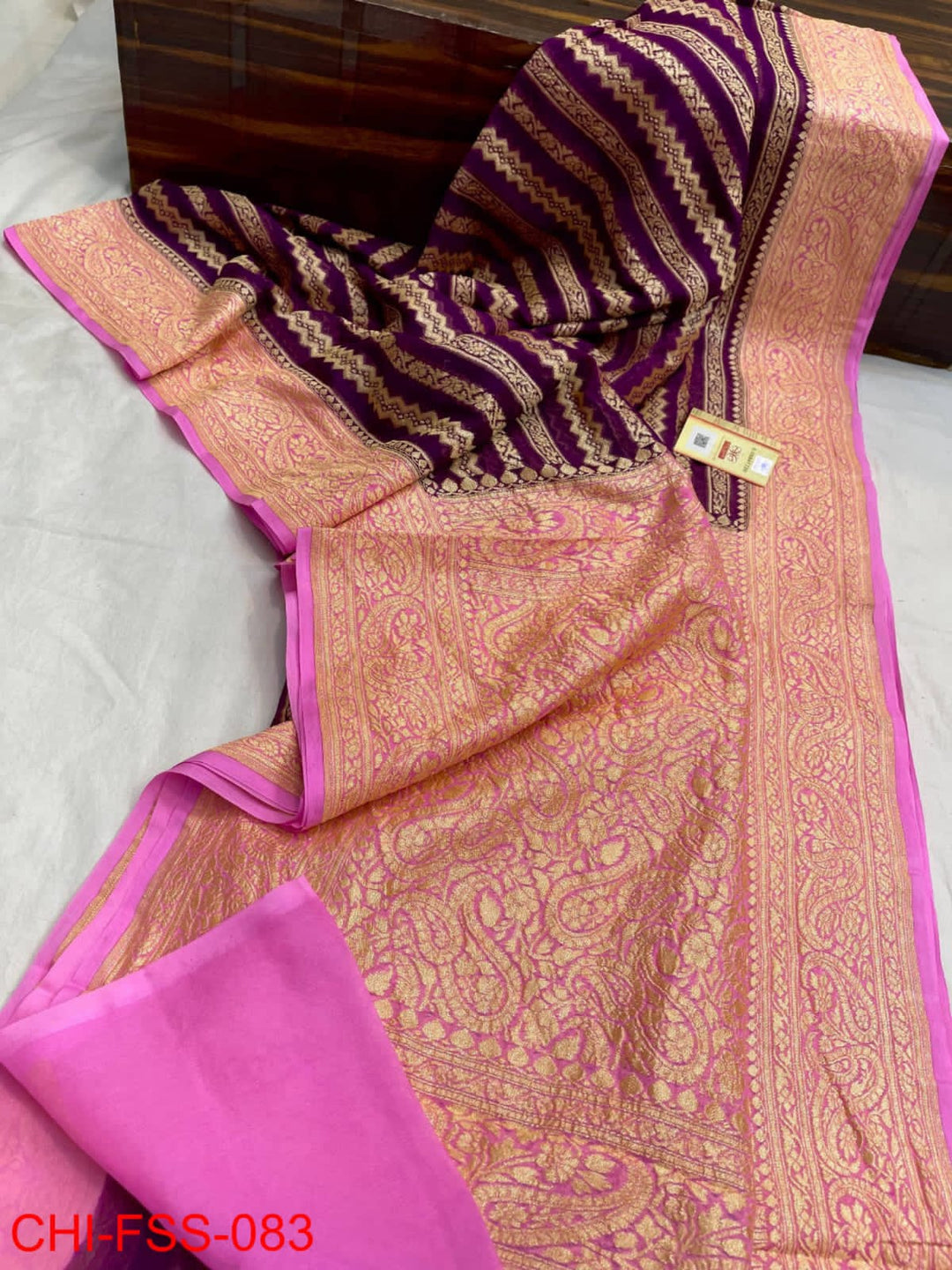 Pure Banarasi Handloom Khaddi Georgette Silk Saree With Zari Work ( length- 6.3 meter )