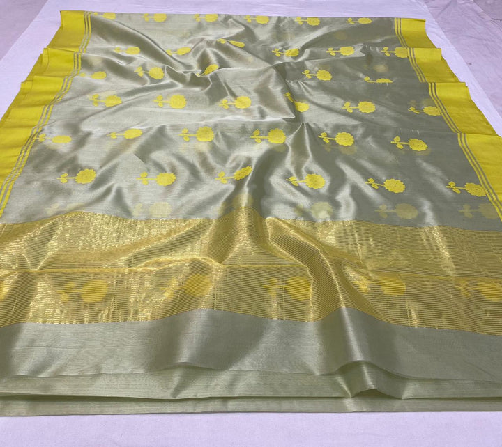 Pure Chanderi Silk Hand Woven Pattu Silk Saree With Blouse.