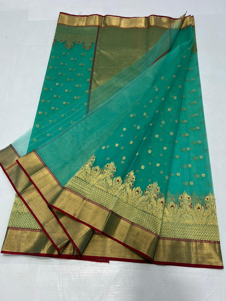 Pure Chanderi Silk Hand Woven  Saree With Blouse.