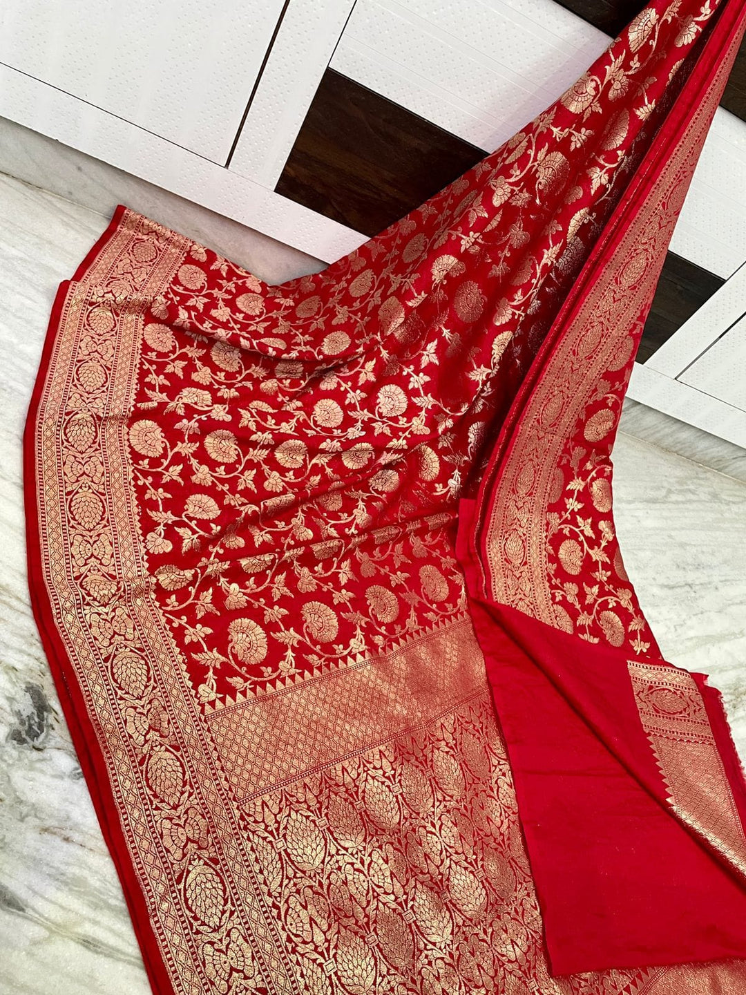 Banarasi Semi Georgette Silk Jaal Work Saree With Blouse.