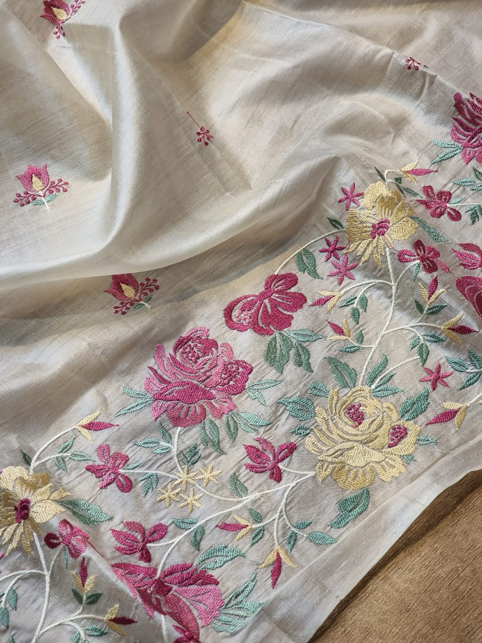 Pure Tussar Moonga Silk Embroidery Saree With Running Blouse